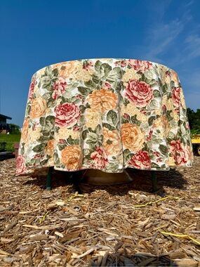 Waterford Floral 70” Round Tablecloth